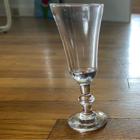 Srgeilzati Cordial Glasses Shot Glasses with Stem,Limoncello Glasses - Picture 3 of 3